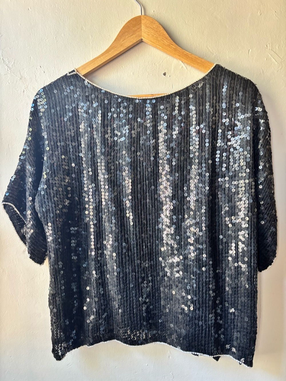 Vintage Black and Pearl White Sequin and Silk Beaded Top Made in India - Picture 5 of 7